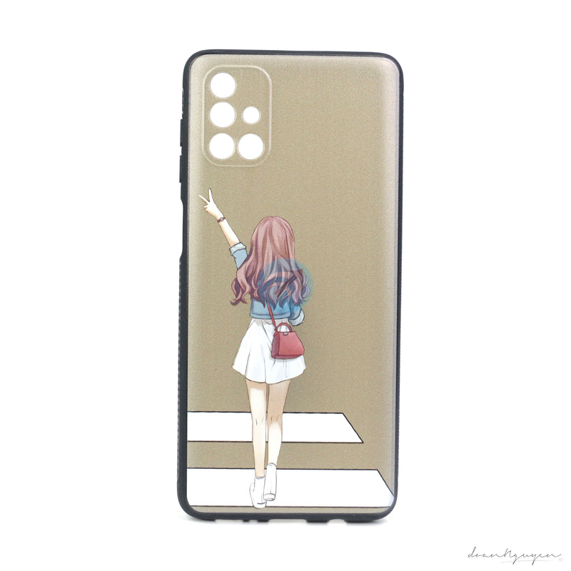 ỐP LƯNG SAMSUNG M51 (CÔ GÁI SÀNH ĐIỆU)