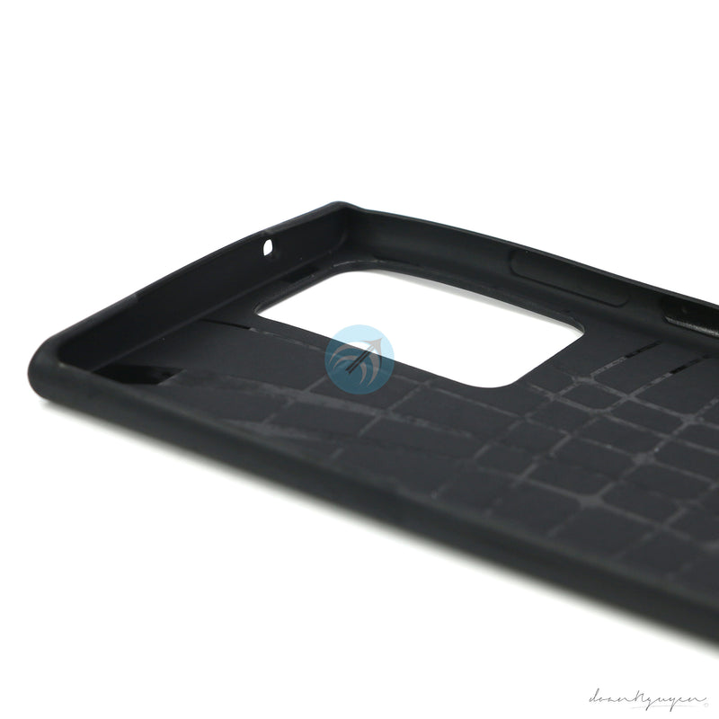 ỐP LƯNG DA ĐIỆN THOẠI SAMSUNG NOTE 20 PLUS AUTO DẺO ĐEN